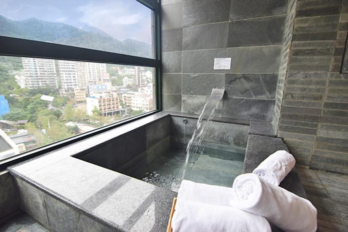 No. 21 Jiaoxi Hot Spring Homestay Екстериор снимка